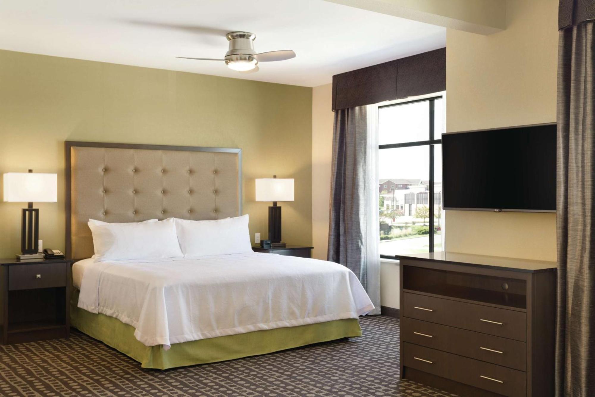 โฮมวูด สวีท บาย ฮิลตัน แอนกี Hotel แอนเคนี ภายนอก รูปภาพ